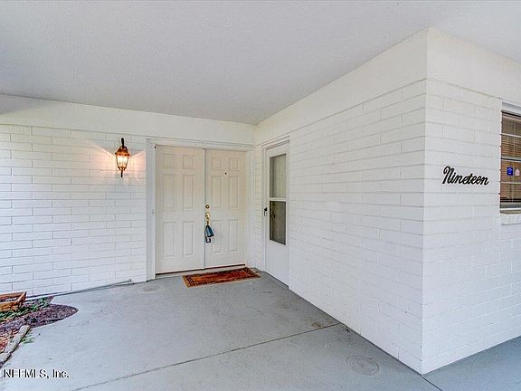 2nd image of 4242 ORTEGA Boulevard #19