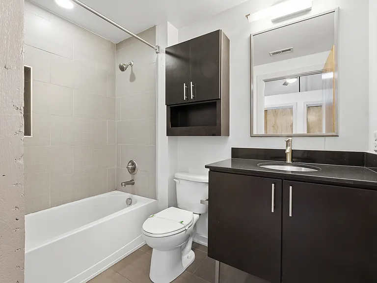 601 Stockton St #203 — Photo 14