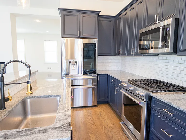 165 Roosevelt Dr — Photo 11