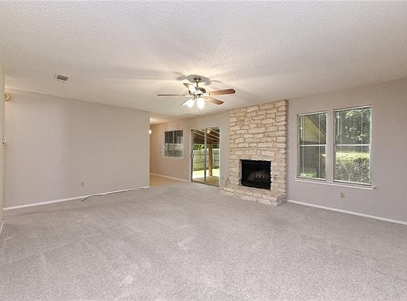 5th image of 2821 Wilcrest Dr
