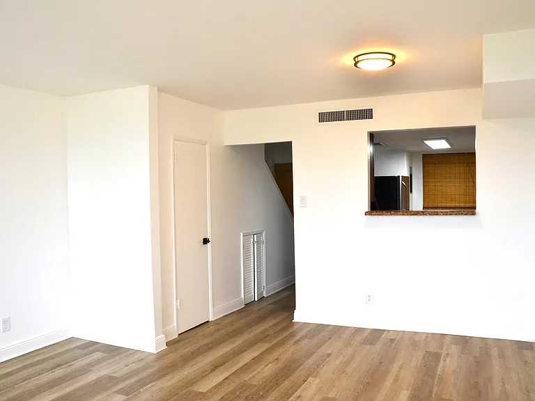 1401 N Federal Hwy #4024370 — Photo 3