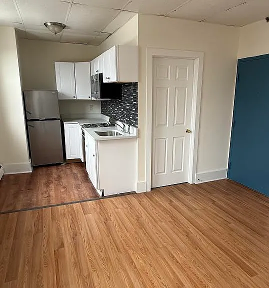 527 Northampton St #403 — Photo 4