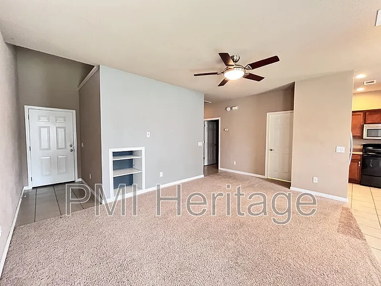 3200 SW Windrift Ave #1 — Photo 4