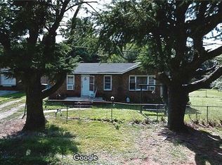 205 Motsinger St, High Point, NC 27260