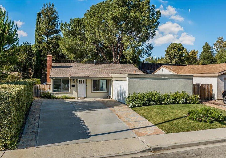 1st image of 2681 Briarwood Pl