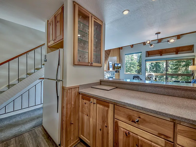 5101 N Lake Blvd #20 — Photo 7