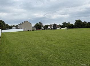 27 Desales Cir #87, Lockport, NY 14094