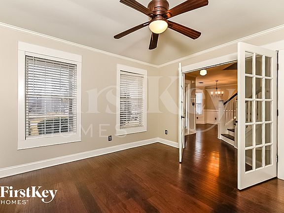 2nd image of 1209 Ilex Ct