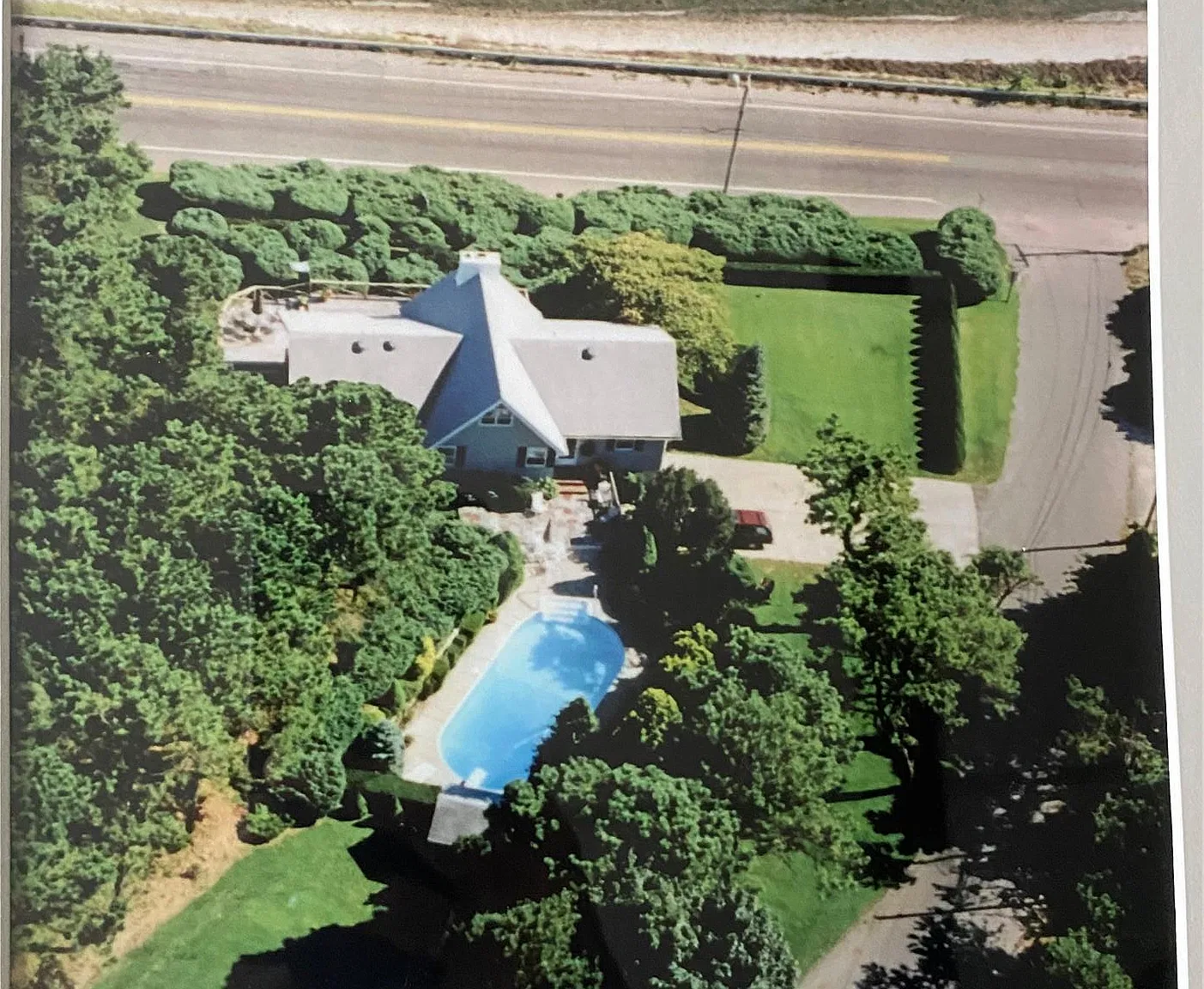 5 bed, 3.0 bath, 2000 sqft, $4,500 — Photo 3