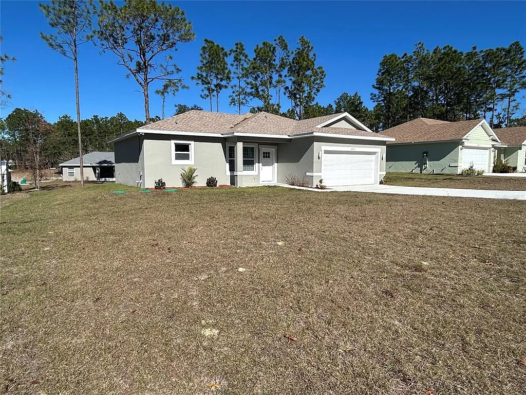 4 bed, 2.5 bath, 1551 sqft, $1,900 — Photo 3