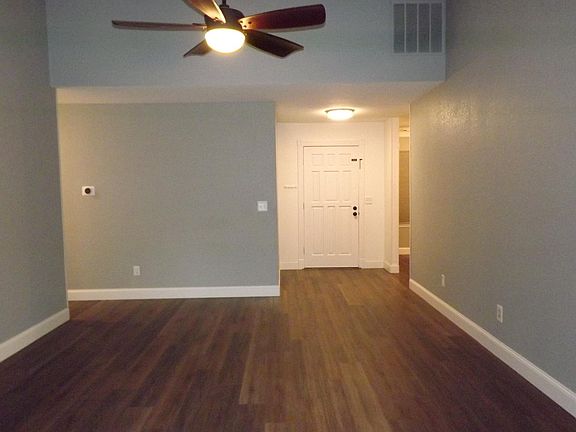 2nd image of 2812 Sleepy Hollow Dr