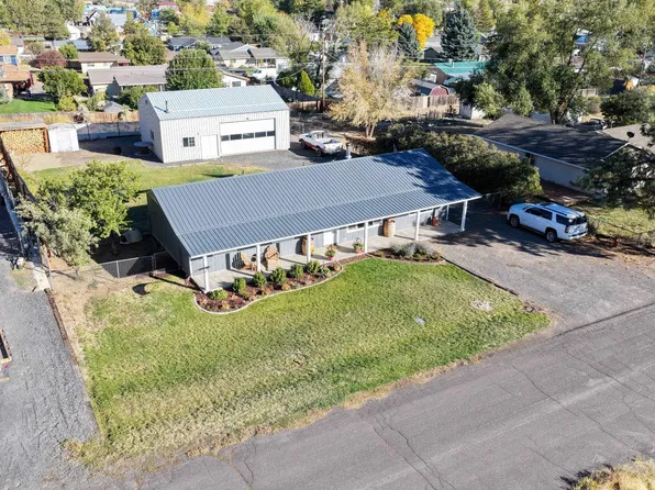 223 Jones Ave, Hines, OR 97738