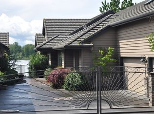 15333 SE Rivershore Dr, Vancouver, WA 98683