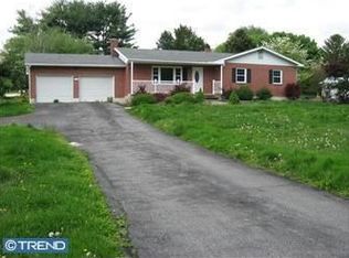 118 School House Rd, West Grove, PA 19390