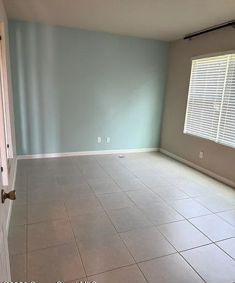 3580 Tabitha Ct — Photo 3