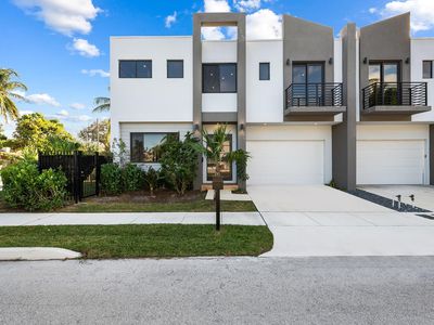 702 SW 7 Street, Fort Lauderdale, FL, 33316