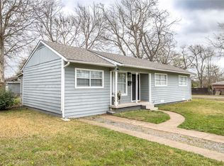 257 Graham Ave, Bonham, TX 75418