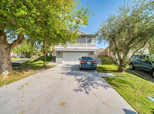 21801 SW 99th Ave, Cutler Bay, FL 33190