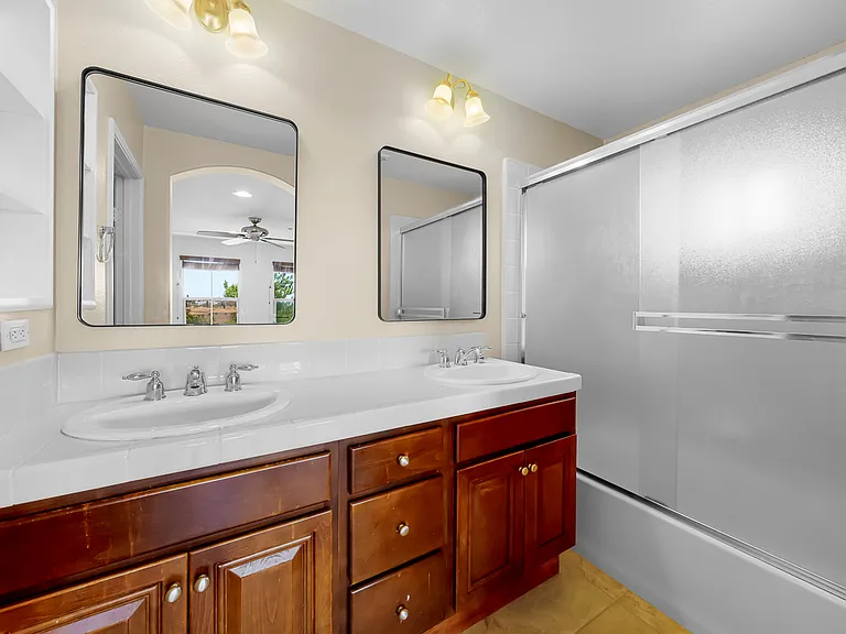 2281 Huntington Point Rd #139-1 — Photo 13
