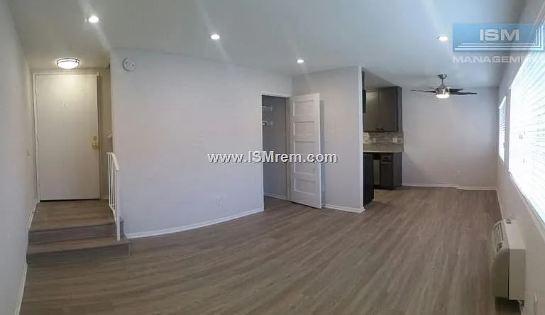 14417 Tiara St — Photo 9