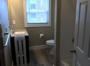 403 Pleasant St #2, Holyoke, MA 01040