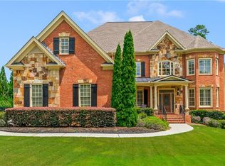 2832 Springbluff Ln, Buford, GA 30519