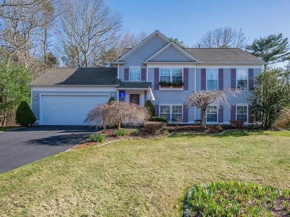 53 Lunns Way, Plymouth, MA 02360