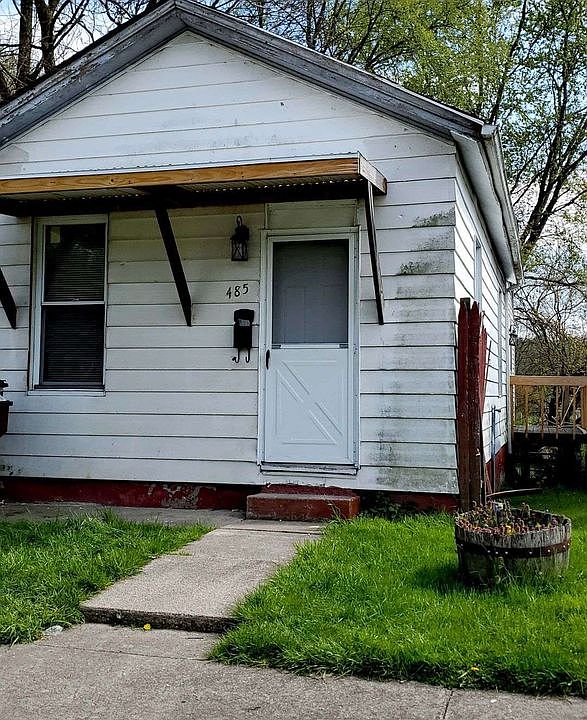 1st image of 485 E 2nd St