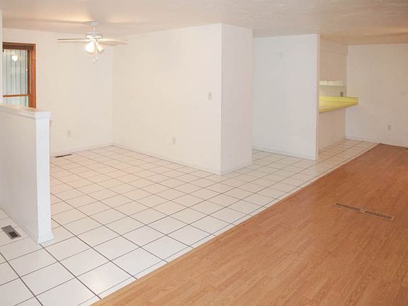 5th image of 174 Baylor Dr