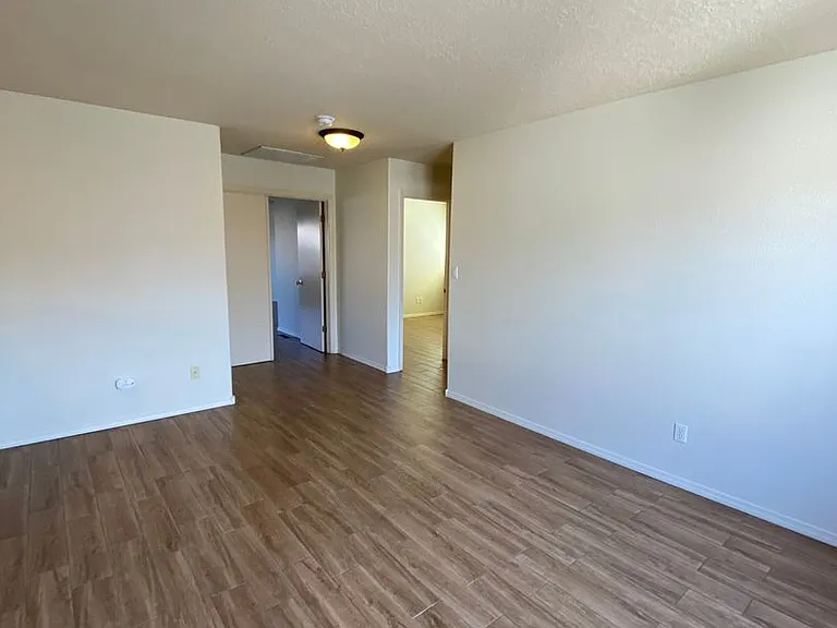 4328 Altura Vista Ln NE — Photo 23