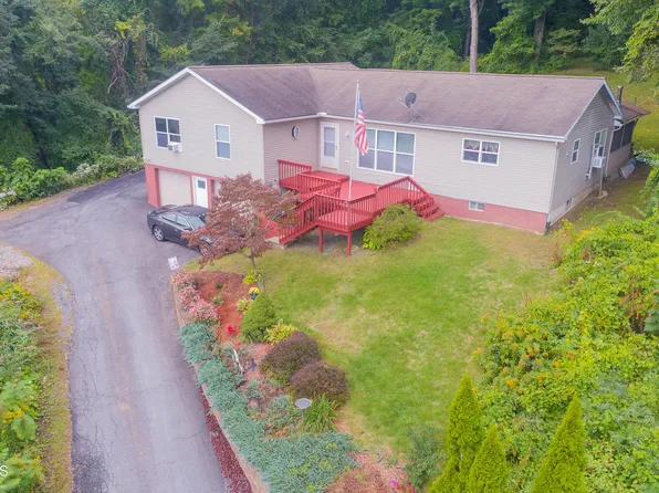 77 Canal Road, Clifton Park, NY 12065