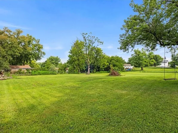 5200 Fairview Ave, Smithville, MO 64089