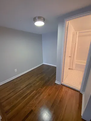 Rented by Mallory Management Corp | media 6