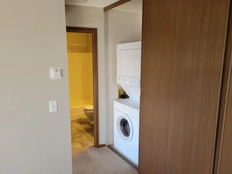 7601 W 101st St #319 — Photo 16