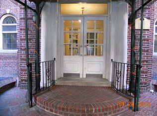3444 82nd St APT 4G, Flushing, NY 11372