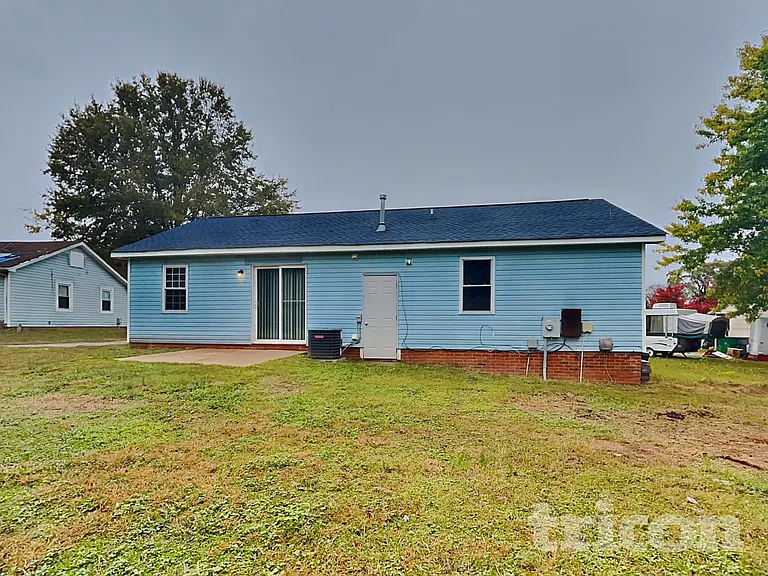 7307 Hooksett Ct — Photo 15