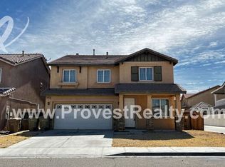 10161 Jennifer Ave, Hesperia, CA 92345