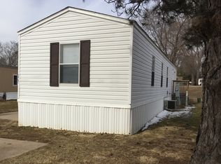 718 Gaslight Ln, Lincoln, NE 68521