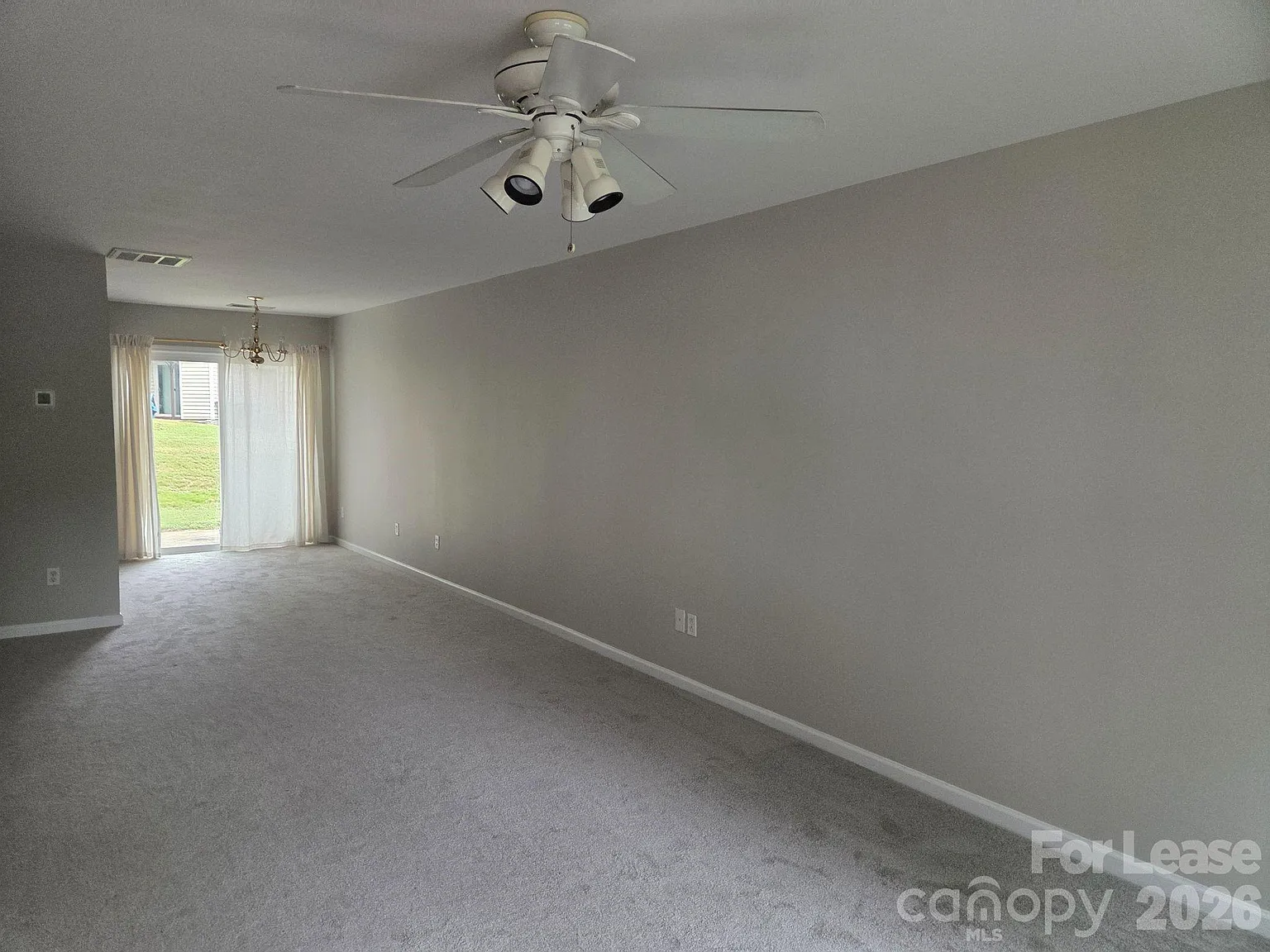 2 bed, 1.5 bath, $1,500 — Photo 2
