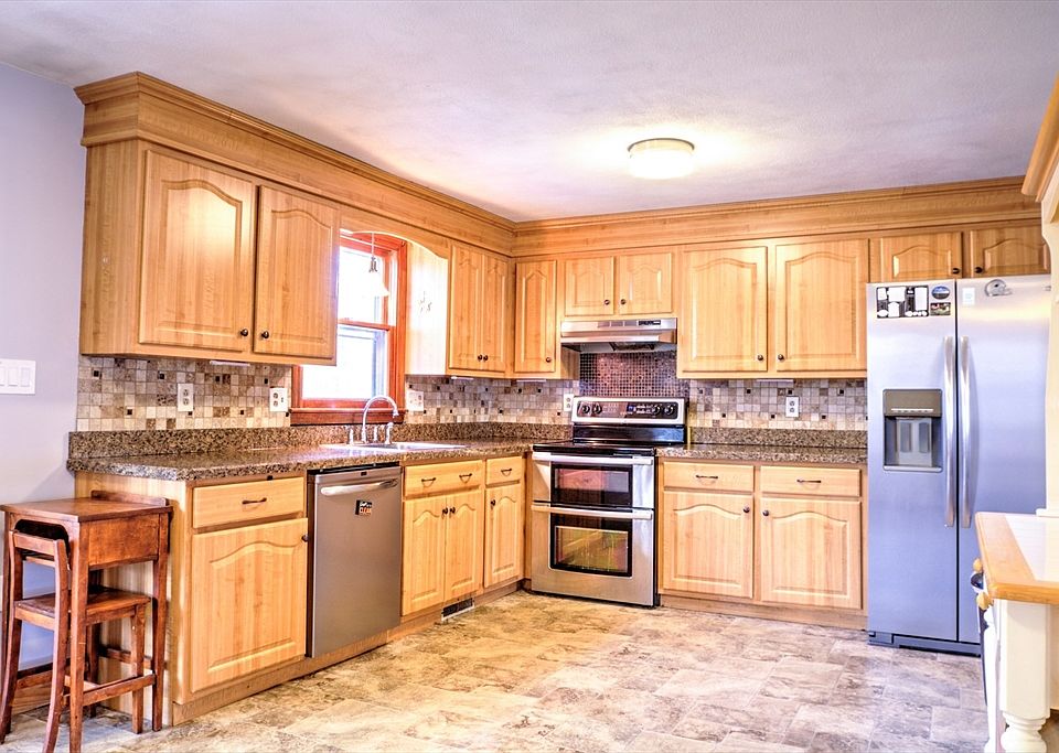 118 Willowdale Rd, Tyngsboro, MA 01879 Zillow