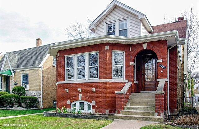 1st image of 4917 W Balmoral Ave