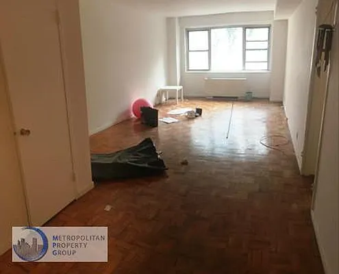 Rented by Metropolitan Property Group | media 10