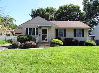 59 Bridge St, Sewaren, NJ 07077