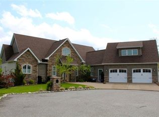 10018 Manna Estates Dr, Catlettsburg, KY 41129