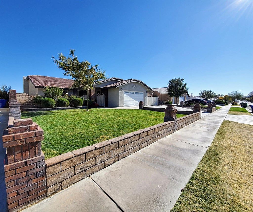 27231 Silver Lakes Pkwy, Helendale, CA 92342 Zillow