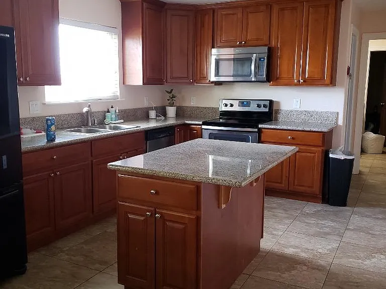 19623 Fairlane Ct — Photo 4