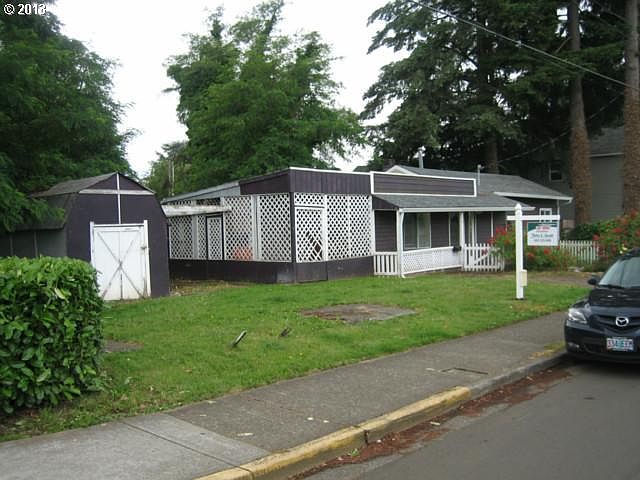 1st image of 316 NW Lincoln St