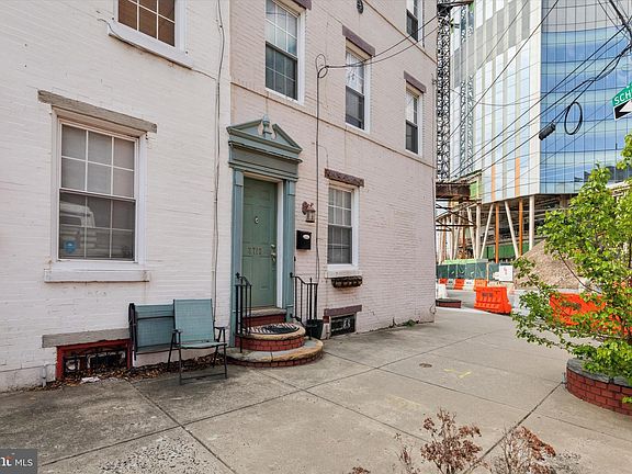 2nd image of 2700 South St #14-2712