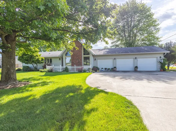 5051 N Fortville Pike, Greenfield, IN 46140