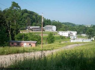 809 Idlewood St APT A, Morgantown, WV 26505